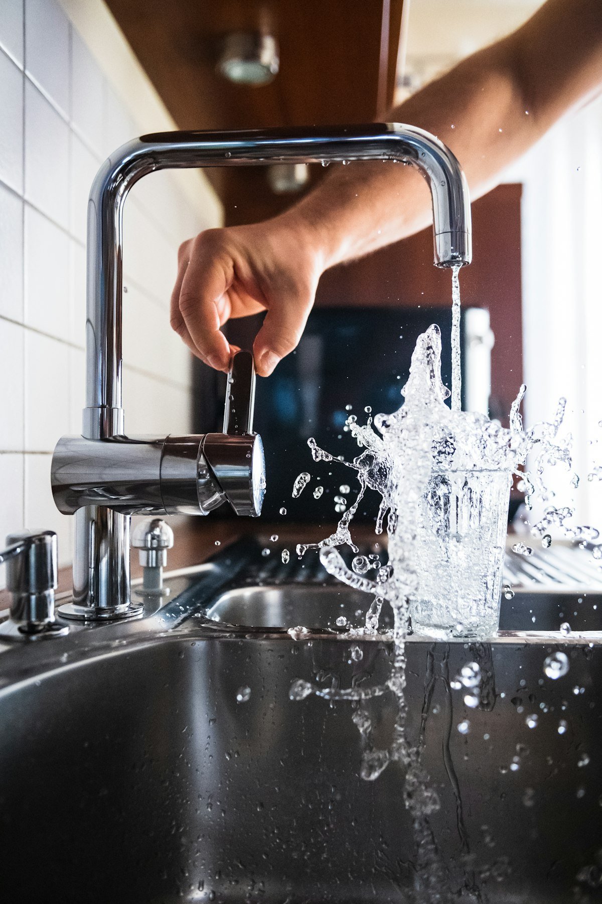 Water faucet
